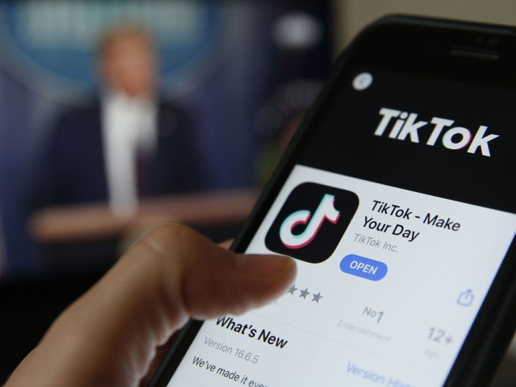 how to link youtube to TikTok